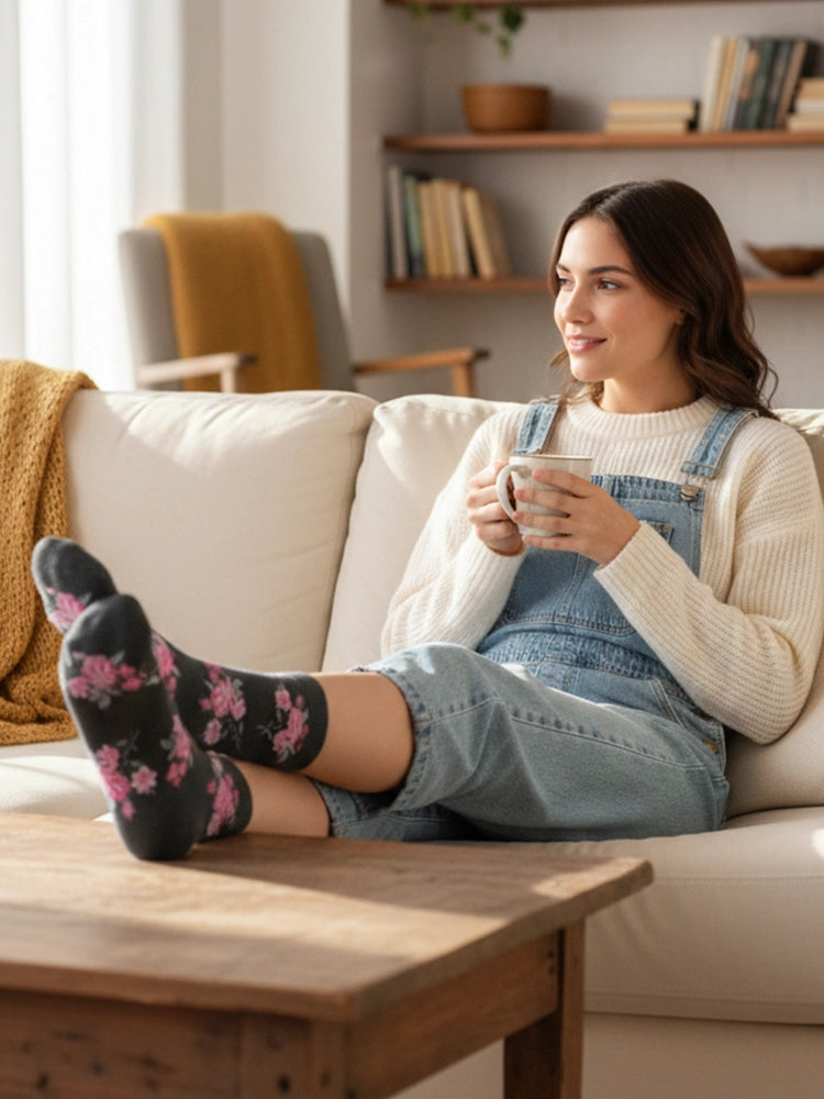 Ladies Charming Flower & Dotted Cotton Socks 3 Pack