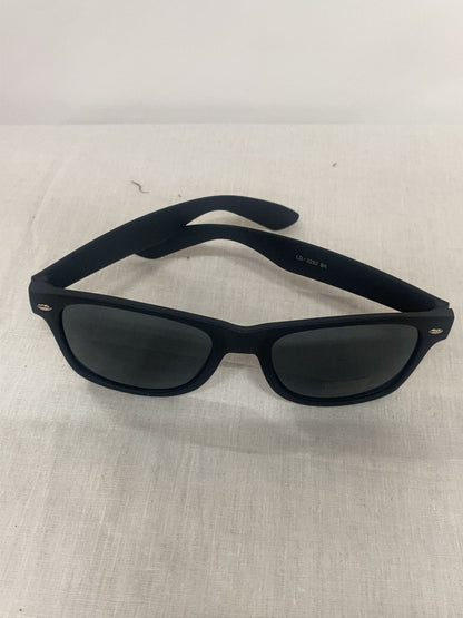 Black Frame Sunglasses Trendy Eyewear