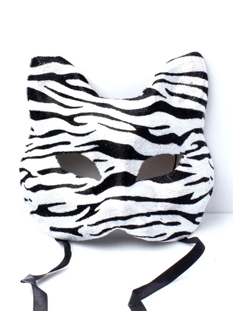 Animal Cat Style Face Wear  Mask black and white