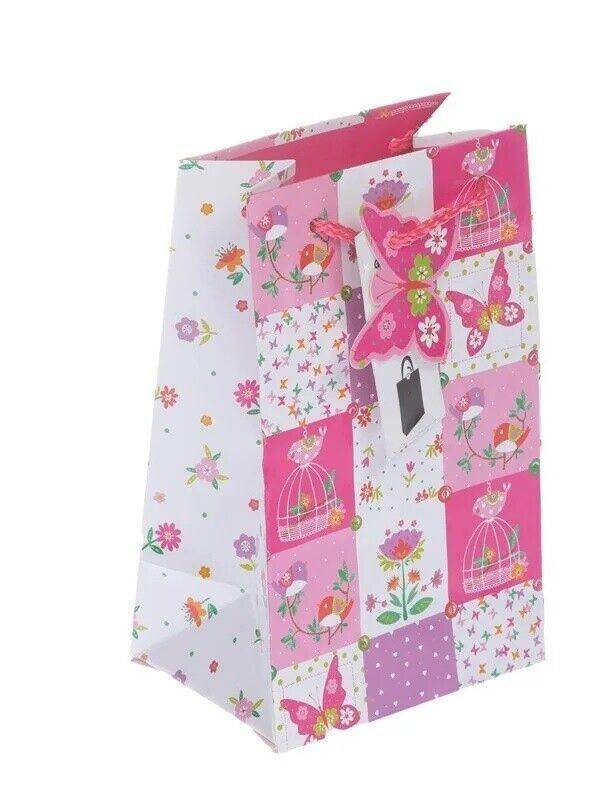 Printed Grab Bags with Handles for Gifts and Parties - thefancydress.co.uk